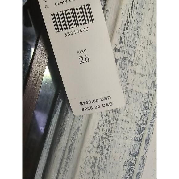 NWT AGOLDE Retro Ultra High-Rise Denim Shorts - 26 waist - Picture 9 of 10